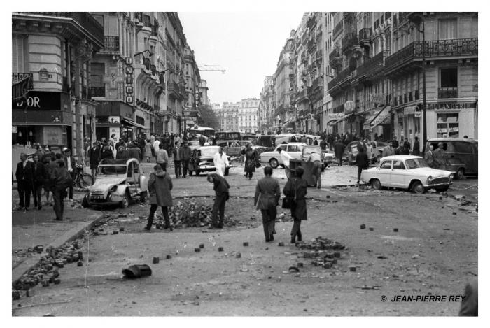11 mai 1968 - Nuit des barricades. Le lendemain matin - 26.11-mai-1968-Nuit-des-barricades-J-P-Rey.jpg