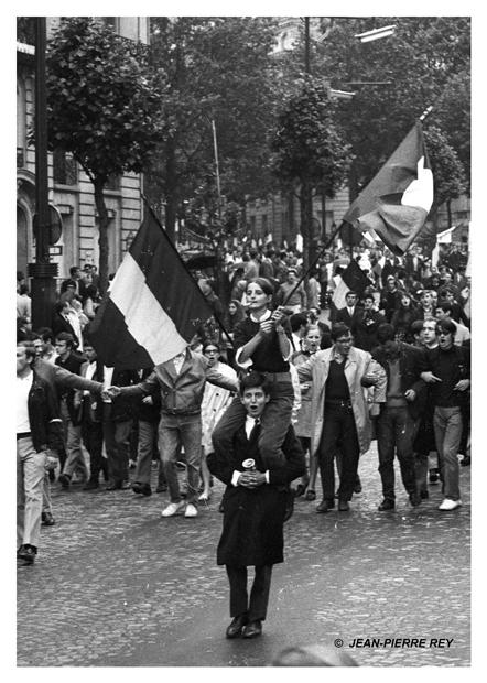 Les manifestants - 65.Manifestationgaulliste-1968-J-P.-Rey.JPG